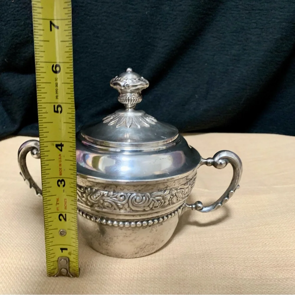 Vintage Silverplate Lidded Sugar Bowl Ornate Floral Dual Handle "M.E. Plateado” - Picture 7 of 9